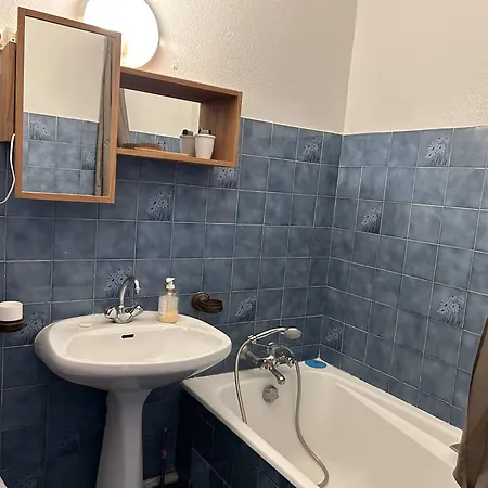 Apartment T2 Au Lavandou - Vue Mer, Parking Prive - Fr-1-251-858 Le Lavandou