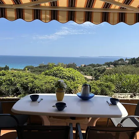 T2 Au Lavandou - Vue Mer, Parking Prive - Fr-1-251-858 Le Lavandou